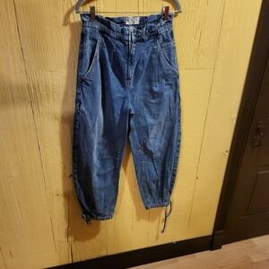 2 For $40 EUC Free People balloon jeans